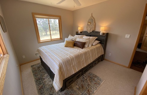 Buena Vista House | Buena Vista Dream: Family, pet & RV friendly, close to town on 2+ acres!🌄