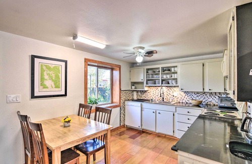 Buena Vista House | Buena Vista Getaway ~ 1/2 Mi to Downtown!