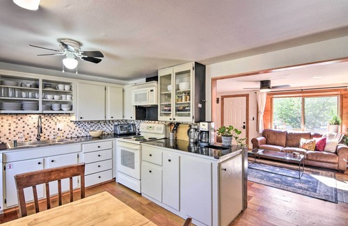 Buena Vista House | Buena Vista Getaway ~ 1/2 Mi to Downtown!