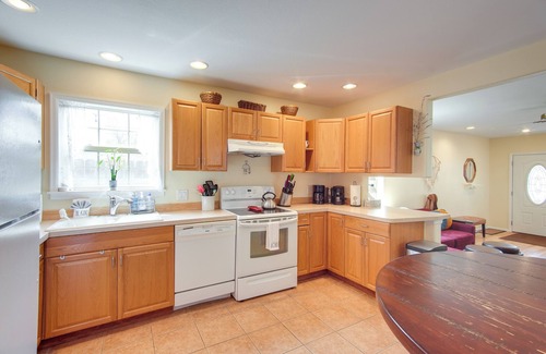 Buena Vista House | Buena Vista 'Shambala' Sanctuary Near Main St!