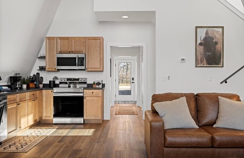 Chattanooga Valley Cabin | Buffalo Bluff | Western A-frame Cabin | Bluff Views!