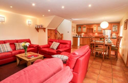 Weem House | Bugaboo Cottage