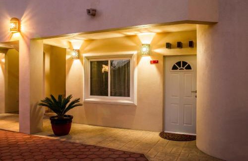 Loreto Hotel | Bugambilias Suites