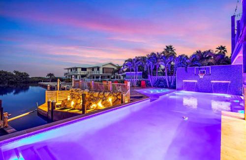 Marathon House | Bumpa's Big House