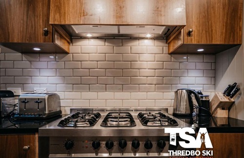 Thredbo Ski Chalet | Bundaleer
