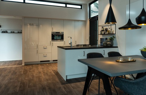 Breskens Ski Chalet | Bungalow 100 Schritte vom Aufgang zum Strand entfernt www.strandrausch.nl