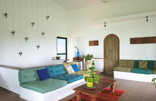 Lonavala Villa | Bungalow 89 by StayVista - A hill-view villa adorned with eclectic interiors for a truly unique & captivating stay