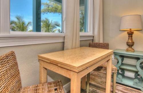 Indian Shores Hotel | Bungalow Beach Place 6