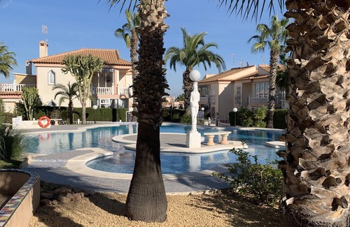 Los Altos House | Bungalow 'Casa Juna' with Shared Pool, Wi-Fi and Air Conditioning