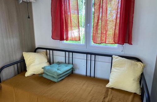 Saint-Cheron Other | Bungalow climatisé dans un bel écrin de nature