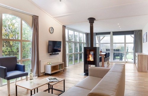 Brouwershaven Cottage | Bungalow for 6 persons with sauna