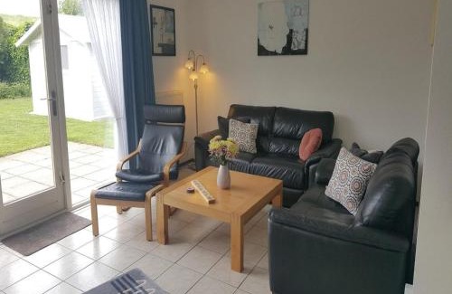 Breskens House | Bungalow in Breskens near Beach and Sea