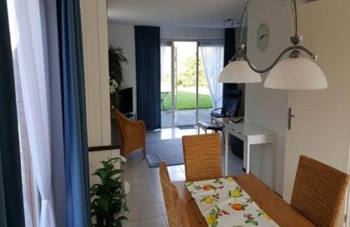 Breskens House | Bungalow in Breskens near Beach and Sea