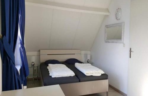 Breskens House | Bungalow in Breskens near Beach and Sea