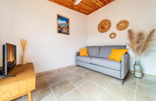Saint-Benoit Apartment | Bungalow L'escale de Takamaka