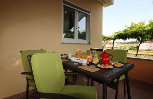 Antonci House | Bungalow Porec (4400-8)