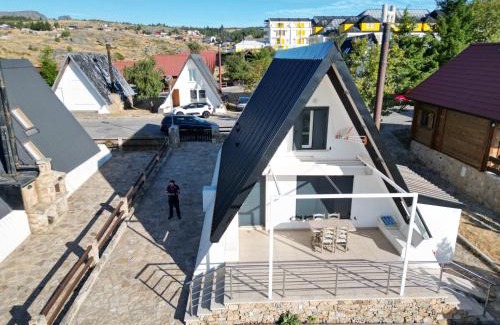 Penhas da Saude Ski Chalet | Bungalow QJ