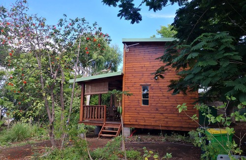 Piton Saint-Leu House | Bungalow under the trees