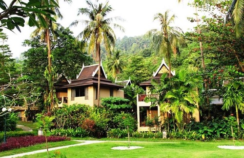 Ko Chang House | Bungalow with garden view
