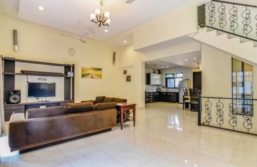 Tungarli House | Bungalows In Lonavala with Swimming pool, WiFi, fitness room