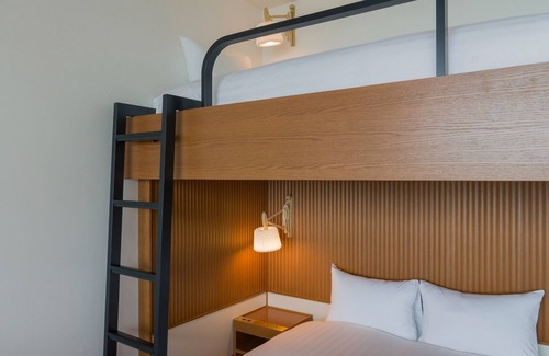 Atami Hotel | Bunk bed RoomDog fliendly1offsite parking lot/Atami Shizuoka