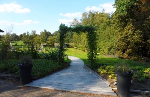 Rautendorf Bed & Breakfast | Buntes Moor