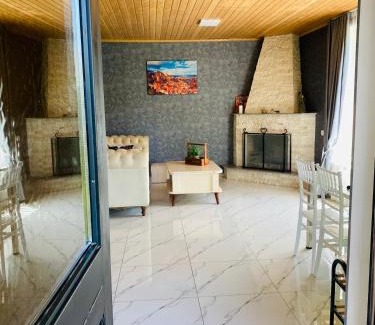 Likani Apartment | Buo's guest house