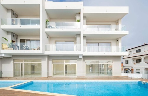 Burgau Apartment | Burgau Luxury Beach Apt, private rooftop + jacuzzi overlooking beach