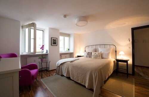 Historic Downtown Hotel | Burgblickhotel