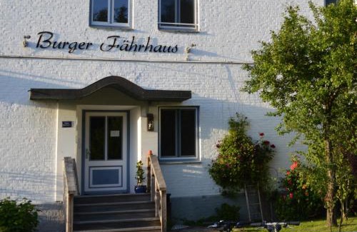 Burg Bed & Breakfast | Burger Fährhaus
