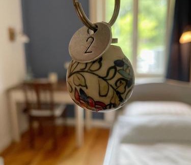 Burg Bed & Breakfast | Burger Fährhaus