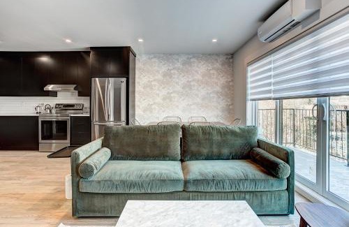 Little Burgundy Apartment | Burgundy Lofts - Marché Atwater