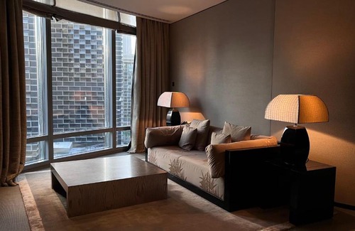 Downtown Dubai Apartment | Burj Khalifa Armani hotel