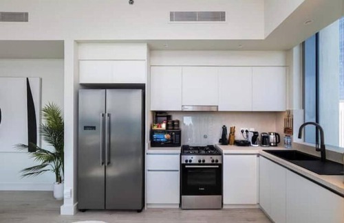 Dubai Apartment | Burj Khalifa view&Creek sea view