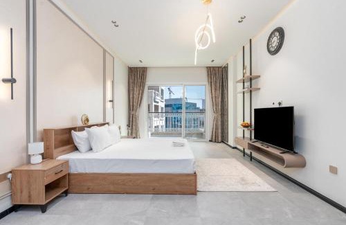 Al Barsha Apartment | Burj View - Premium Studio - Near Dubai Miracle & Butterfly Garden- Arjan, Dubailand