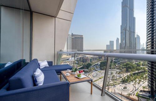 Downtown Dubai Apartment | Burj Vista LUX 2BD Full Burj View, connected to Mall