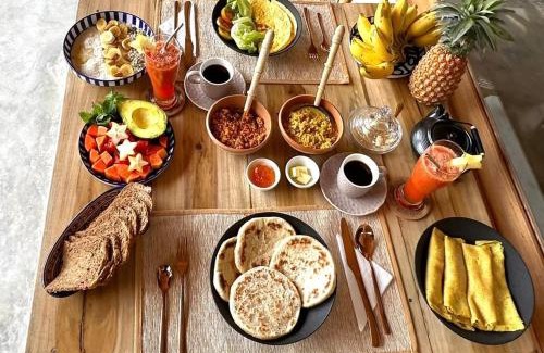 Ella Ski Chalet | Burning Mountain Chalet