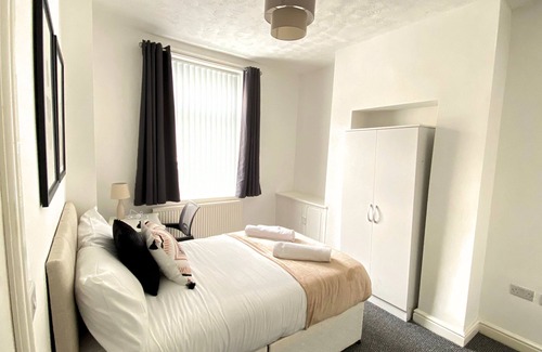 Burnley House | burnley lebanon house by bevolve