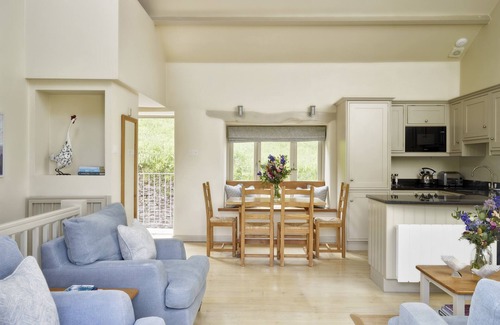 Totnes Cottage | BURRATOR COTTAGE, family friendly, with pool in Cornworthy