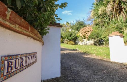 Ventnor House | Burwyns