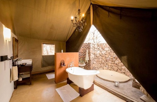 Behoudeniskloof Cabin | Bushwa Game Lodge