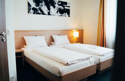 Grosswallstadt Hotel | business & conference Sporthotel Großwallstadt