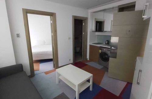 Maltepe Apartment | Büşra Flat 1+1 with Swimingpool and Fitnes
