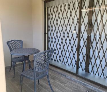 Greater Johannesburg Metropolitan Area Apartment | Bustani 1 Self Catering Studio Minimum 2 Nights