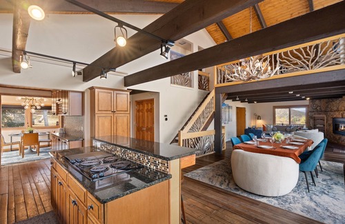 Aspen House | Buttermilk Ski Chalet | Sleep 10, Ski To Halfpipe!