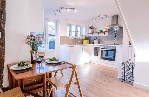 Wickham Market House | Button Cottage, Wickham Market
