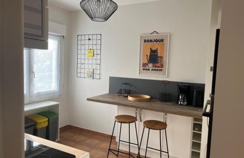 Chateauroux House | Buxerioux Retreat