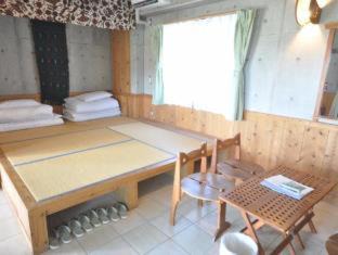 Maeganeku House | Buzz Resort