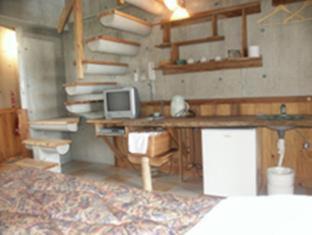 Maeganeku House | Buzz Resort