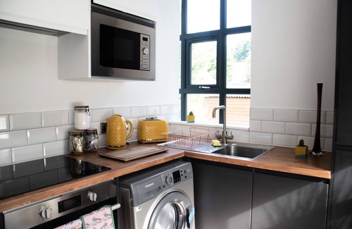 Cartworth Apartment | BV Apt 2 Bedrooms At Holmfirth Perfect View